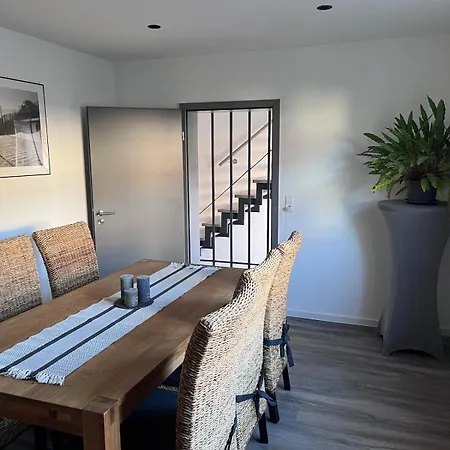 Berg بيت للعطل Birstein